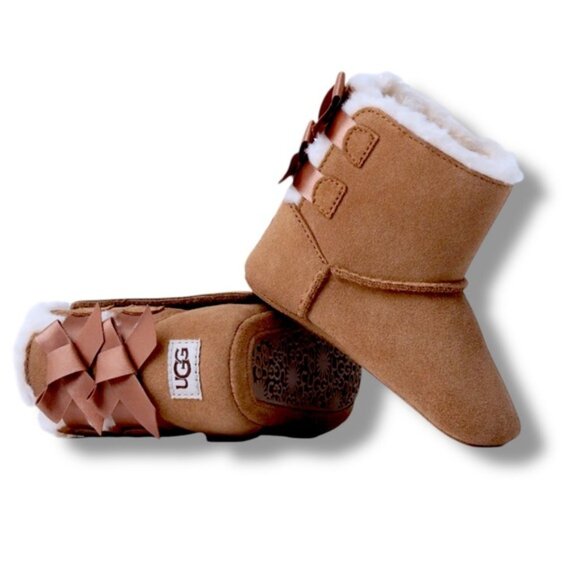UGG Baby Boots Classic Bailey Bow Boots Chestnut Tan Brown Slip On Size 2 - Picture 2 of 16